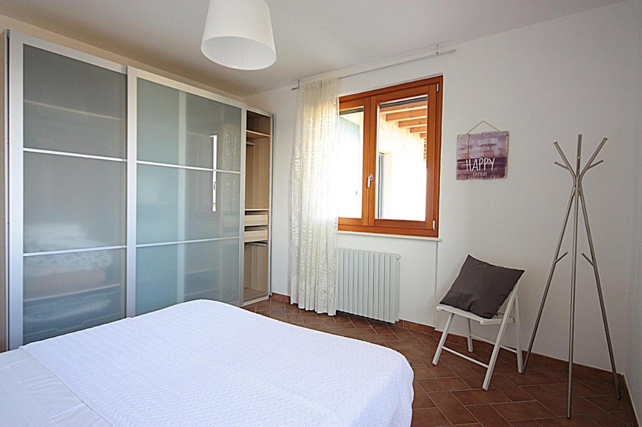 La Villa Degli Ulivi Soiano Del Lago Extérieur photo