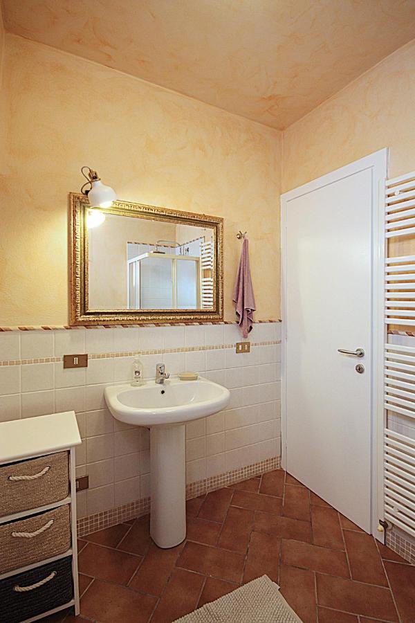 La Villa Degli Ulivi Soiano Del Lago Extérieur photo